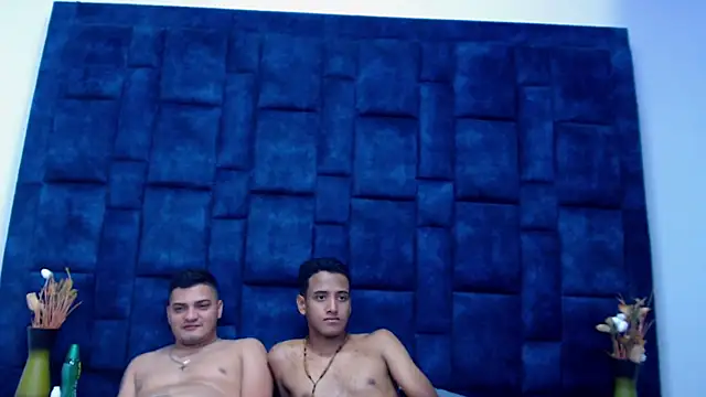 Show de GroupNoLimits na webcam