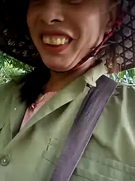 แชท XXX สดของ kaia-cam