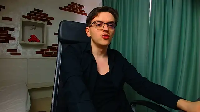 FelixStarkk: вебкам-шоу