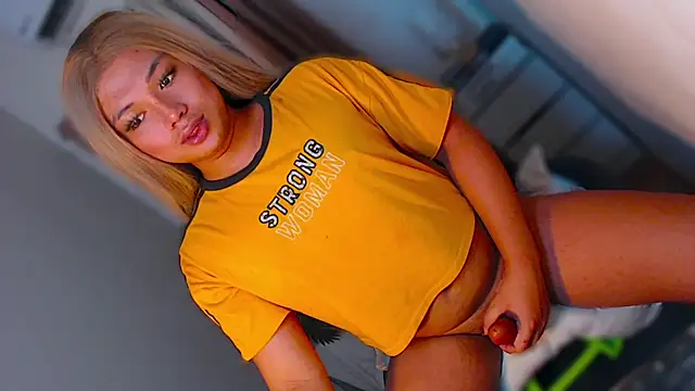 Samantha_Millerxxx Show in webcam