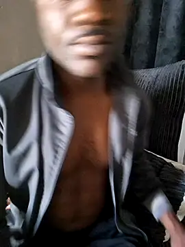 Chat +18 de Petrossa ao vivo