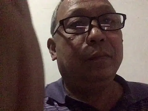 yaocaobi8 Show Webcam