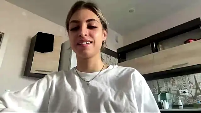 Pokazy przed kamerką – Rossy_DE