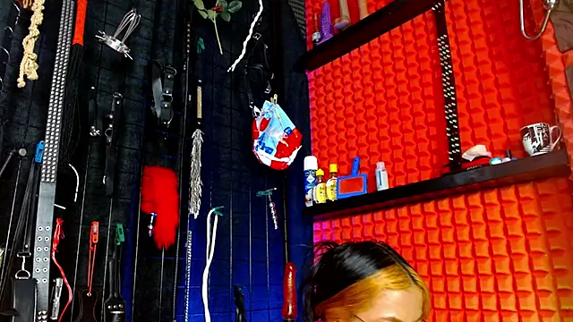 Czat XXX na żywo – Hardcore_Room_Bdsm_