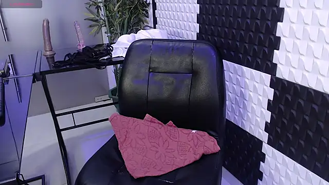 Czat XXX na żywo – AlinaMorris