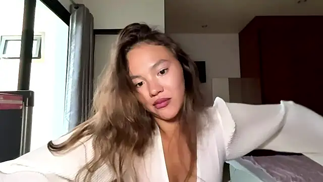 kamila_18_french 现场XXX聊天