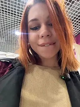 RosieSecret Show in webcam