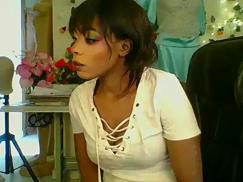 Anaconda2350n Live XXX chat