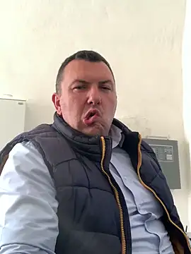 Mike8523 网络视讯表演