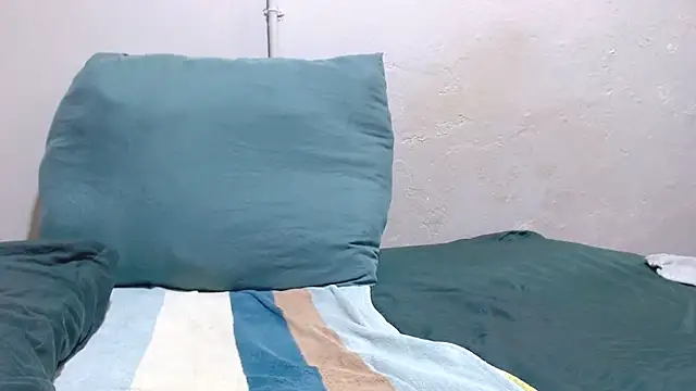 MatureBootyBabe4Uxx's Webcam Show