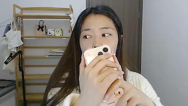 Mimi-cnbaby's Live XXX Chat