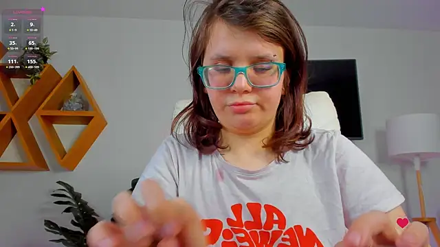 แชท XXX สดของ Ariell_Mini