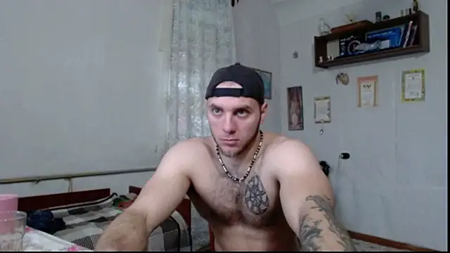 Jordan1Dior Adlı Modelin Canlı XXX Sohbeti