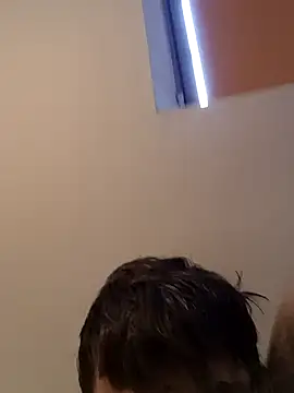 Max69690 webcam show