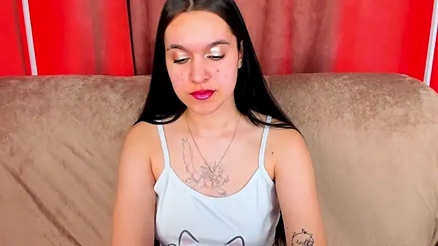 Chatroom XXX en direct de AishaTempt