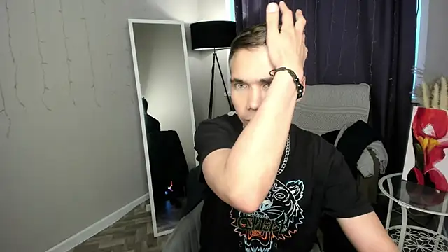 SunSweet11 Webcam Show