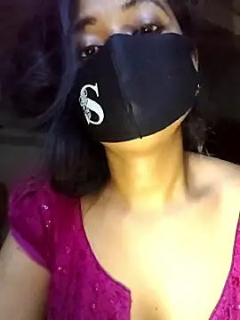 แชท XXX สดของ Dil-Ka-Radhika