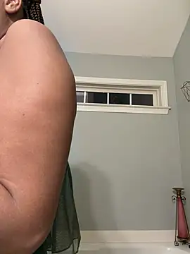 TrustMySoles লাইভ XXX চ্যাট