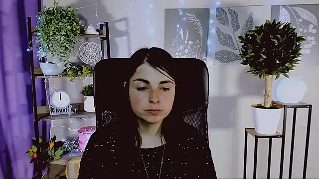 MartaEdams: онлайн-секс-чат