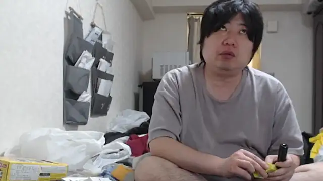 raterate555 Show in webcam