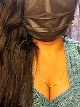 Anushka_flower Chat XXX in diretta