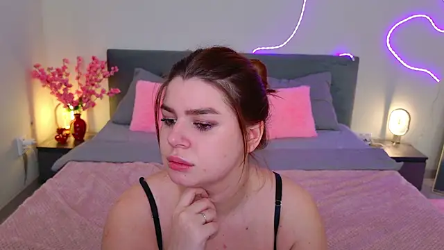 moneyforPeaches Chat XXX in diretta