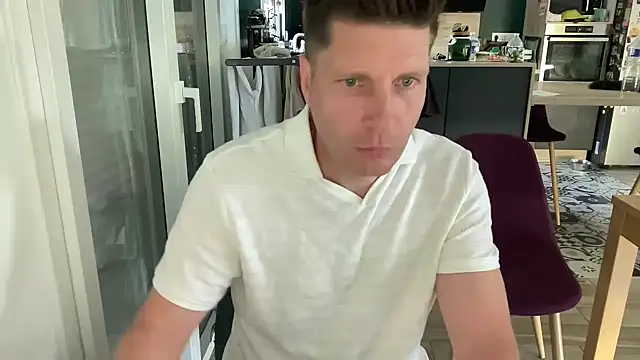 Minmoi1984 Adlı Modelin Web Kamerası Şovu