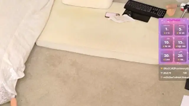 Czat XXX na żywo – CarmenCash__