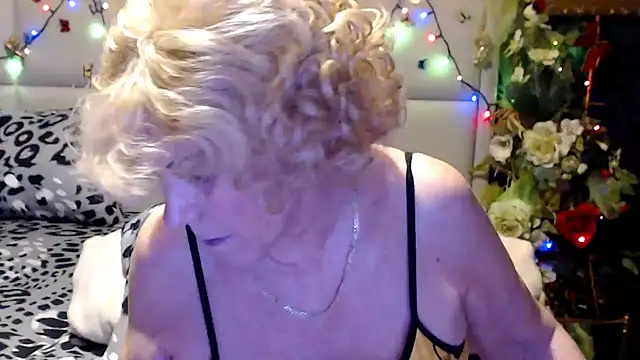 Živý XXX chat HappyWomanOn