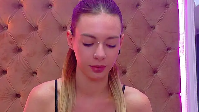 CoraVex Live XXX-Chat