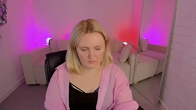 แชท XXX สดของ KathyBriggs