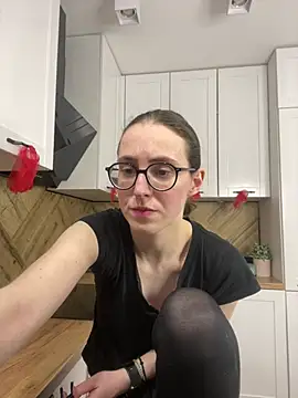 MartiniiSelenna: онлайн-секс-чат