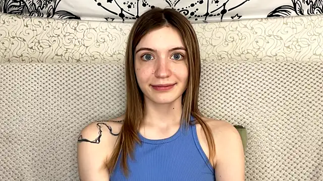 Shining_Robi 现场性爱视讯表演