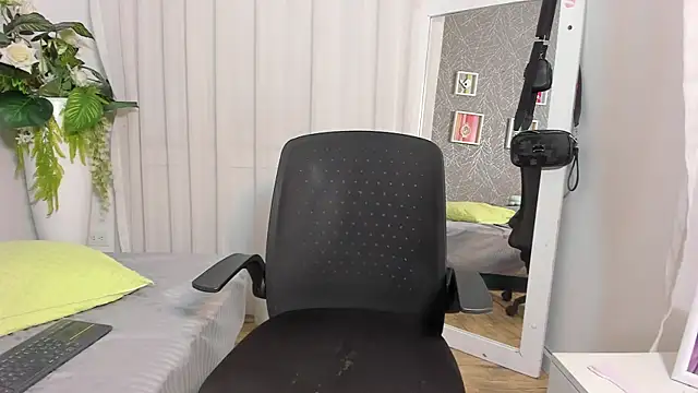 Chat XXX en directo de ViictoriiaSaenz