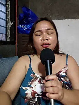 Sweetlorie_83's Webcam Show