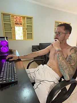 Show de Lucasjandre na webcam