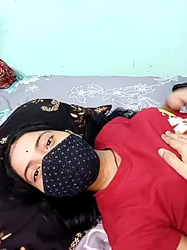 18_year_old_girl: διαδικτυακό σόου στην κάμερα