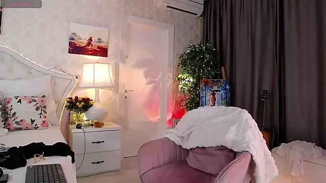 IreneHope 现场性爱视讯表演