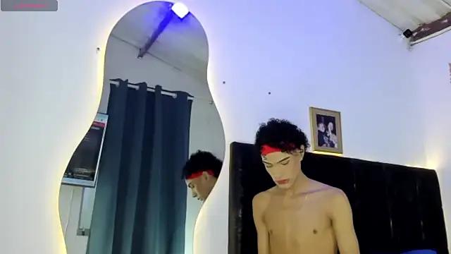 HotboyLyan – Live XXX-chat