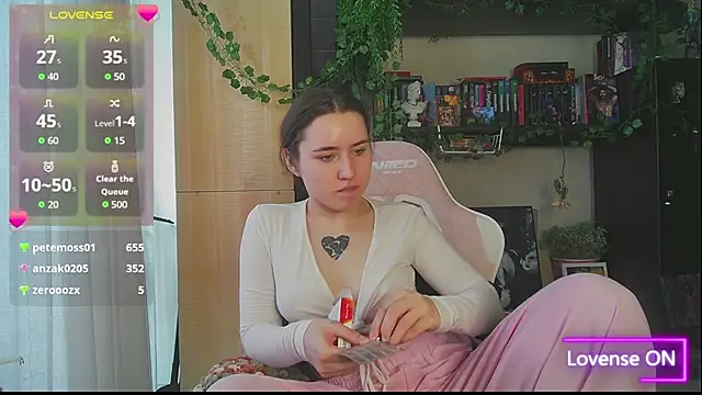 lunar_Sanata Chat XXX in diretta