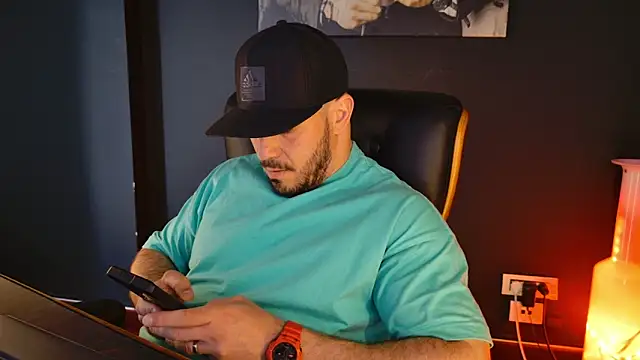 AngeloEric Live XXX Chat