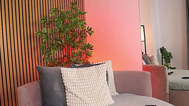 Avril_Cyrus Live XXX-Chat