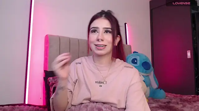 Your_rosalie Chat XXX in diretta