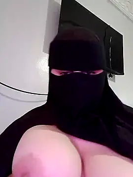 LANA___sexy Adlı Modelin Web Kamerası Şovu