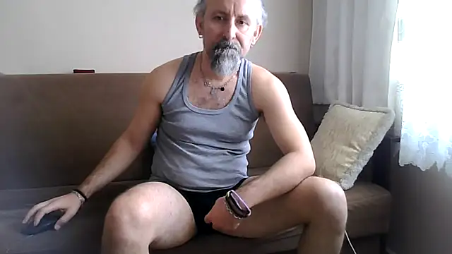 BuckWessle Chat XXX in diretta