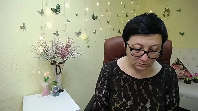 EmilyL0ve Live XXX-Chat