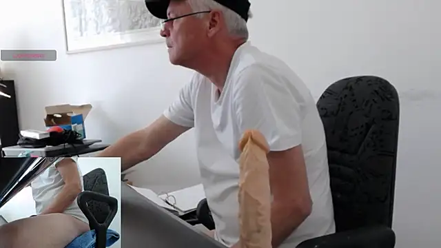 MrPondaro – webcam-show