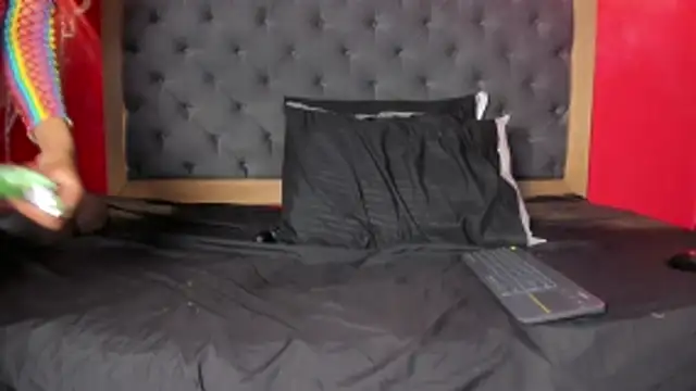 YayaHilton – Live XXX-chat