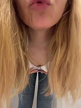 AnastasiaAniess Chat XXX in diretta