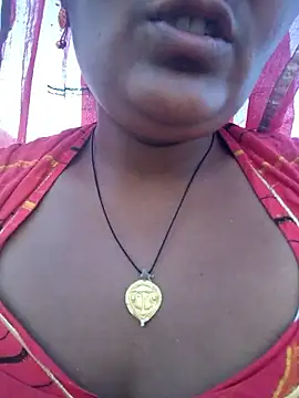 aunty_sumy Show in webcam